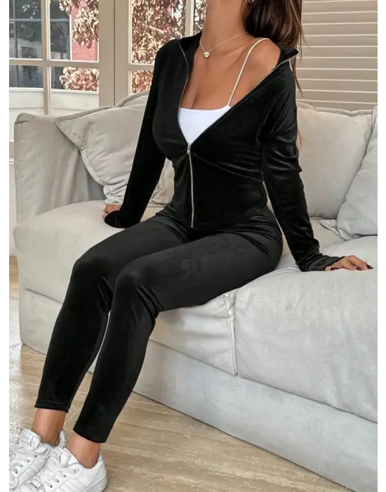 Kadın Uzun Kollu önden Fermuarlı Kadife Bluz Ve Pantolon Ikili Takım