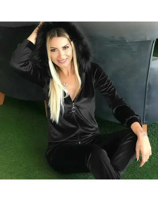 Kadın Uzun Kollu önden Fermuarlı Kapşon Tüy Detaylı Kadife Bluz Ve Pantolon Ikili Takım