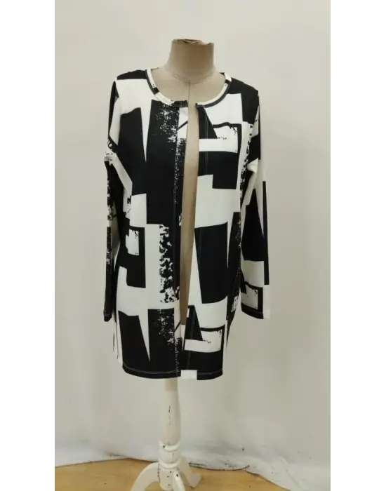 Kadın Uzun Kollu önü Açık Desenli Modal Kısa Ceket