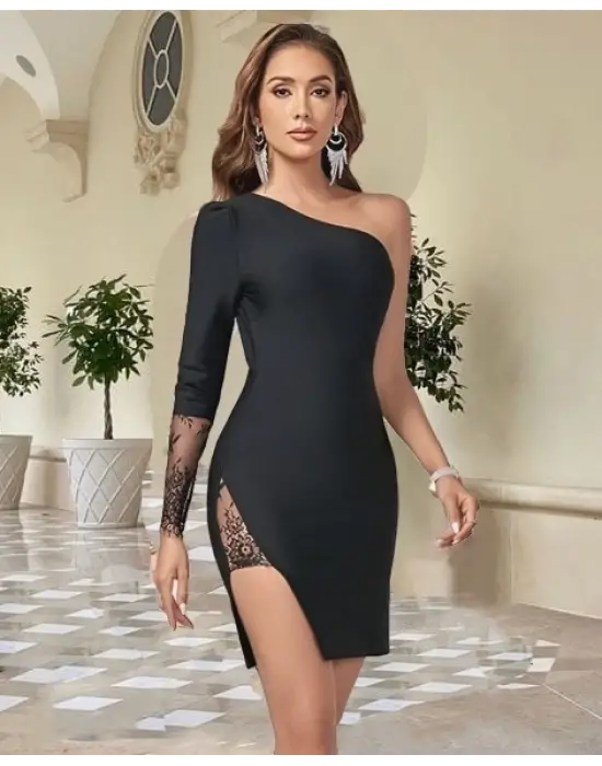 Kadın Uzun Kollu Tek Kol Dekolteli Yırtmaç Ve Bilekte Dantel Detay Krep Elbise