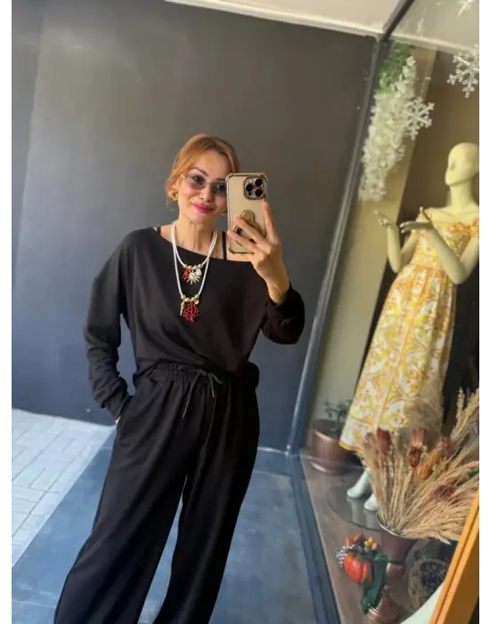 Kadın Uzun Kollu Tek Omuzdan Açık Viskon Iki Iplik Bluz Ve Pantolon Ikili Takım