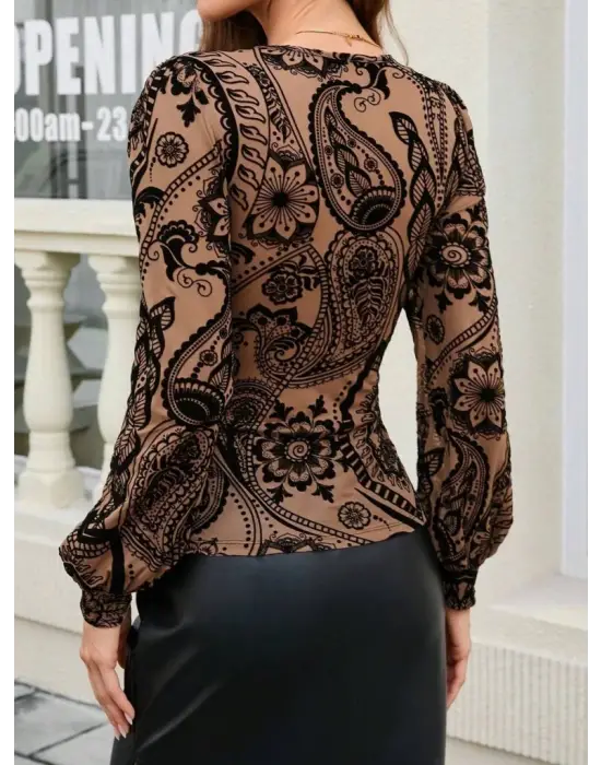 Kadın Uzun Kollu V Dantel Yakalı Modal Bluz