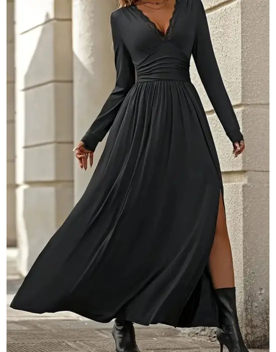 Şık V Yaka Dantel Detaylı Uzun Elbise