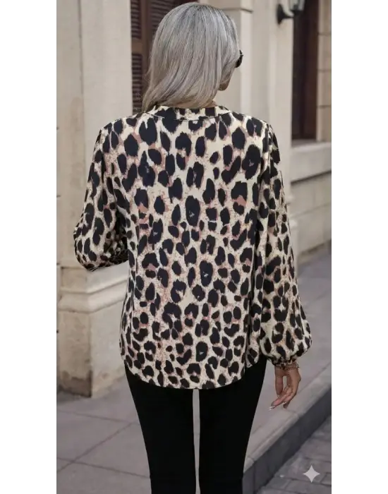 Kadın Uzun Kollu V Hakim Yakalı Leopar Desenli Süprem Bluz