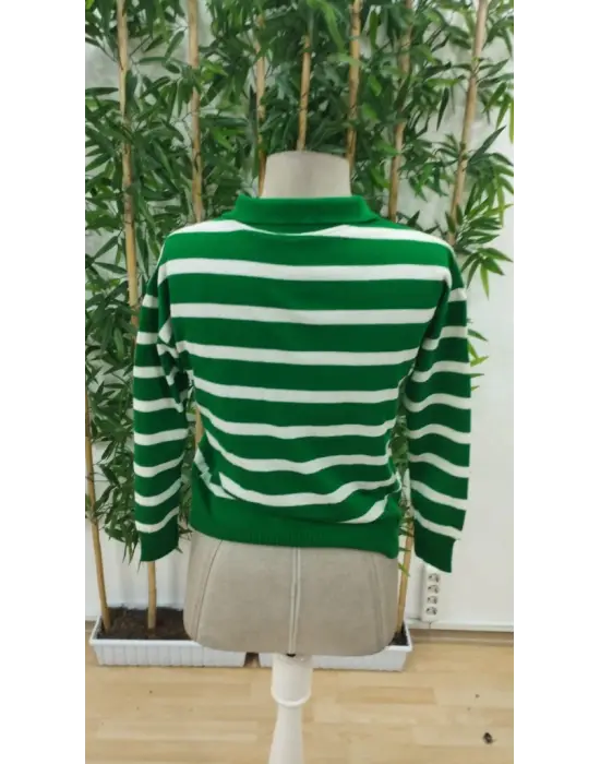 Omarı Şık ve Rahat Kadın Triko Bluz