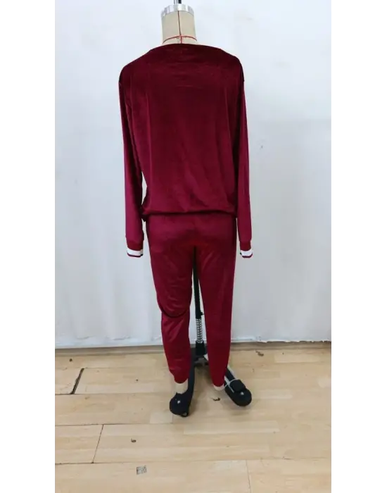 Kadın Uzun Kollu V Yaka Kadife Bluz Ve Pantolon Ikili Takım