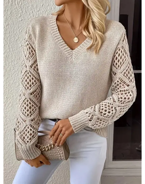 Kadın Uzun Kollu V Yaka Kol Delikli Baklava Desen Detaylı Triko Kazak