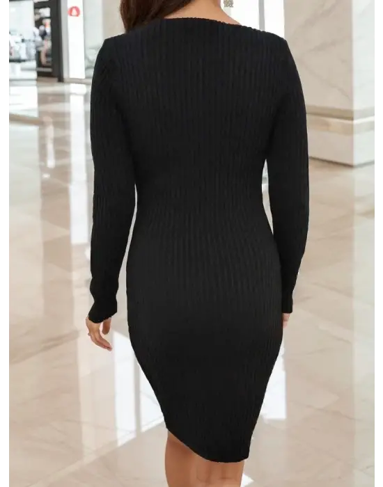 Omarı Şıklığıyla Büyüleyen Uzun Kollu V Yaka Triko Elbise