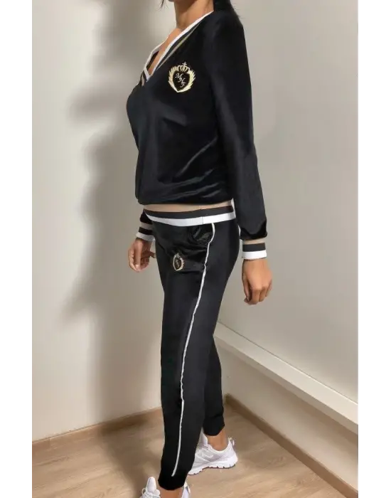 Kadın Uzun Kollu V Yaka Yakası Ve Kol Ağzı şerit Detay Kadife Takım