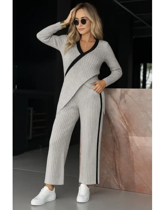 Kadın Uzun Kollu V Yakalı çapraz Detaylı şardonlu Kaşkorse Bluz Ve Pantolon Ikili Takım