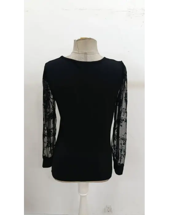 Kadın Uzun Kollu V Yakalı Dantelli Viskon Bluz