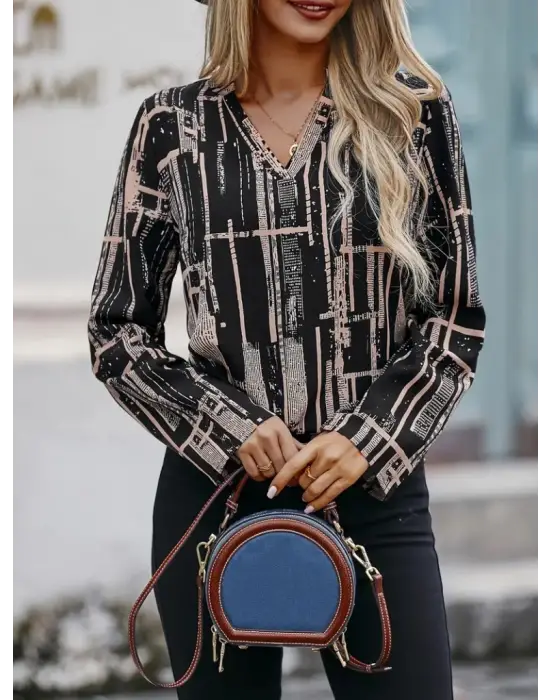 Omarı Desenli V Yakalı Uzun Kollu Kadın Bluz