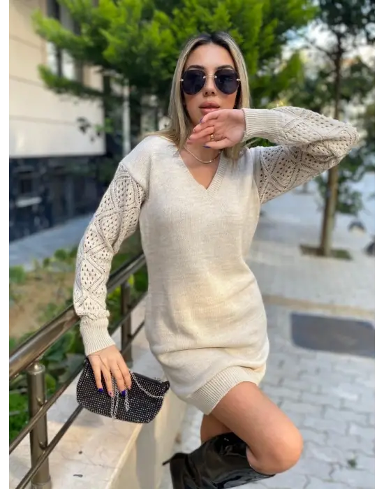 Kadın Uzun Kollu V Yakalı Mini Triko Elbise