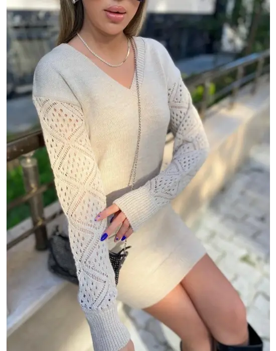 Kadın Uzun Kollu V Yakalı Mini Triko Elbise