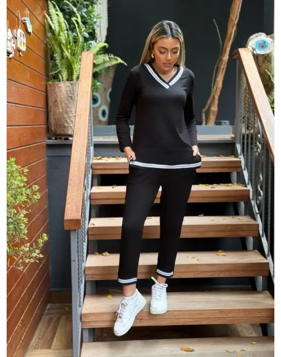 Kadın Uzun Kollu V Yakalı şerit Detay Alt Ve üst Viskon Iki Iplik Detay Ikili Takım