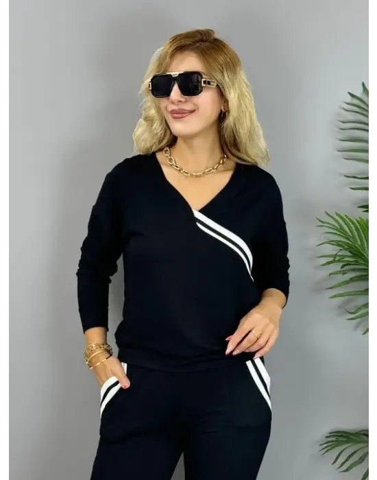 Modern V Yakalı İki Parça Takım