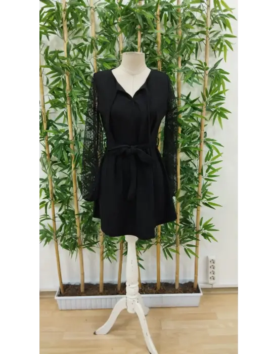 Kadın Uzun Kollu Yakadan Bağcıklı Belden Kuşaklı Ithal Krep Elbise