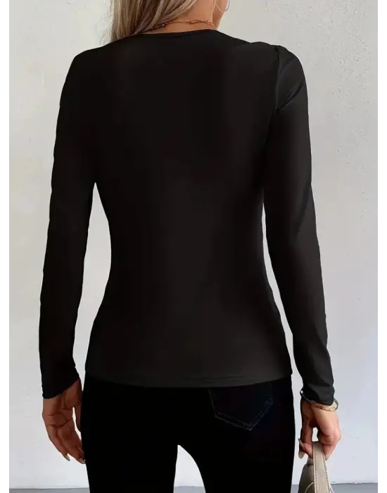 Kadın Uzun Kollu Yakadan Halka Detaylı Viskon Bluz