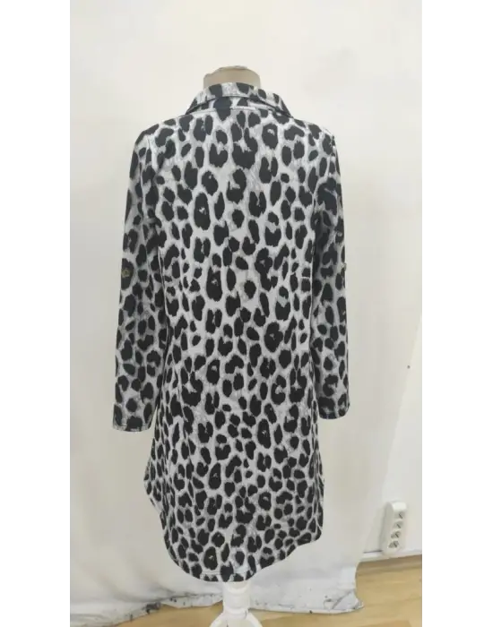 Kadın Uzun Kollu Yakalı önden Düğmeli Leopar Desenli Modal Midi Elbise