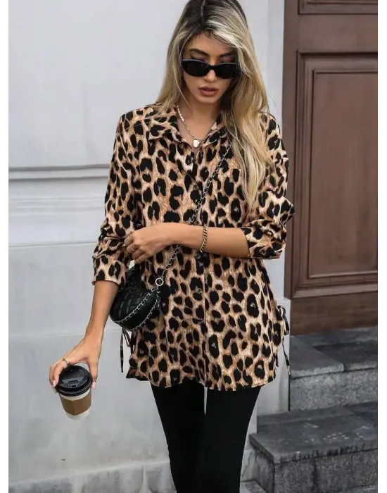 Kadın Uzun Kollu Yakalı önden Düğmeli Yandan Bağcıklı Leopar Desenli Modal Bluz