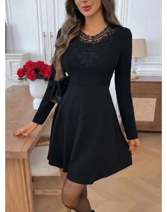 Kadın Uzun Kollu Yakası Dantelli Mini Ithal Krep Elbise