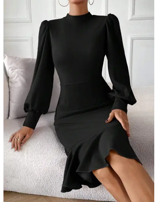 Omarı Zarif Fırfır Detaylı Yarı Balıkçı Yaka Elbise