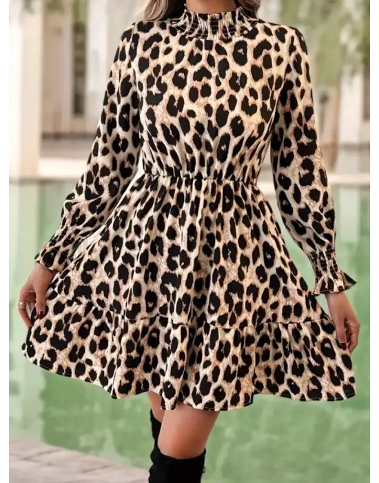 Kadın Uzun Kollu Yarı Balıkçı Yaka Leopar Desenli Modal Mini Elbise