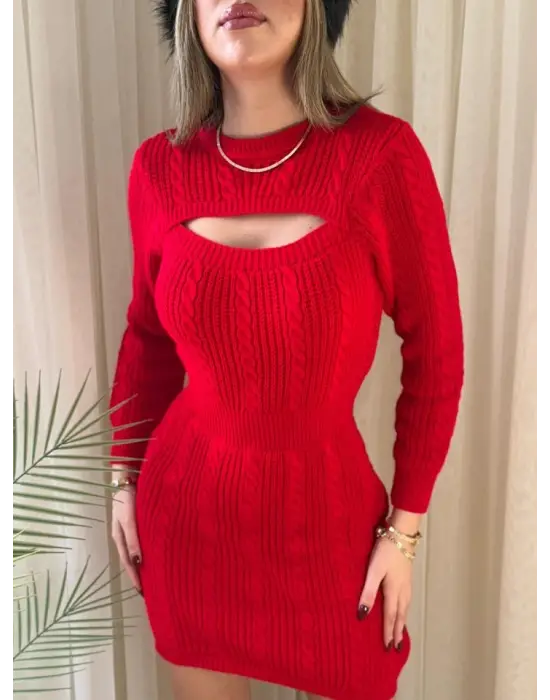 Kadın Uzun Kollu Yarı Balıkçı Yaka Pencere Göğüs Detay Mini Triko Elbise