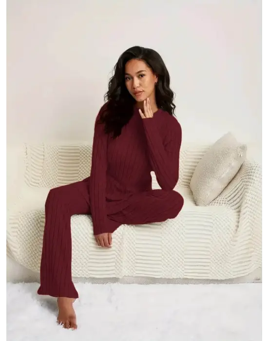 Kadın Uzun Kollu Yuvarlak Yaka Yandan Yırtmaç Detaylı şardonlu Kaşkorse Bluz Ve Pantolon Ikili Takım