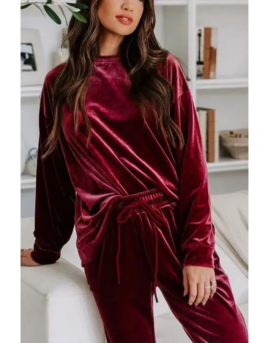Kadın Uzun Kollu Yuvarlak Yakalı Kadife Bluz Ve Pantolon Takım