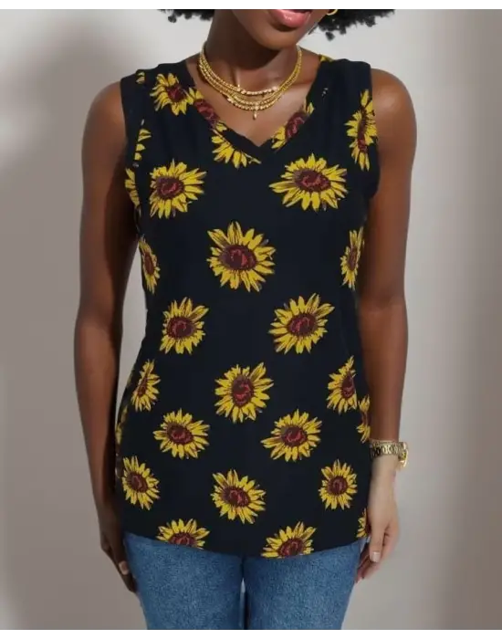 Omarı Şık Krep Bluz - V Yaka Kolsuz Ayçiçeği Deseniyle