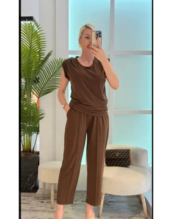 Kadın Vatkalı Düşük Kol Rahat Kesim İkili Takım