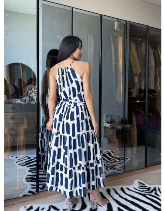 Omarı Doğal Viskon Kumaşlı Zarif Midi Boy Elbise