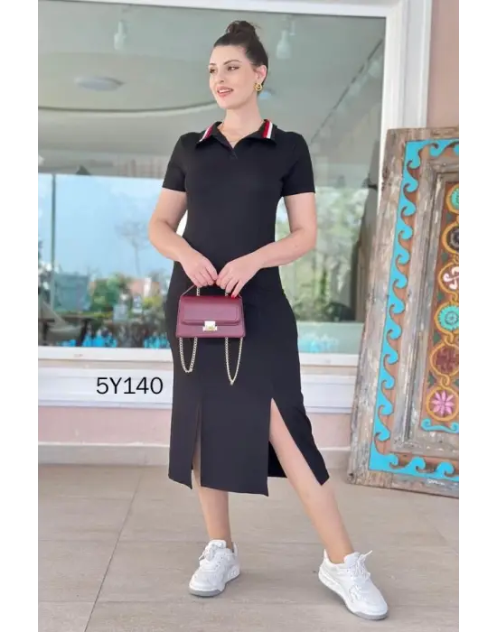 Omarı Modern ve Şık Yaka Detaylı Elbise