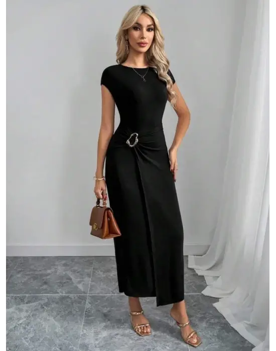 Kadın Yarım Ay Kollu Yuvarlak Yaka önünde Toka Detaylı Modal Maxi Elbise