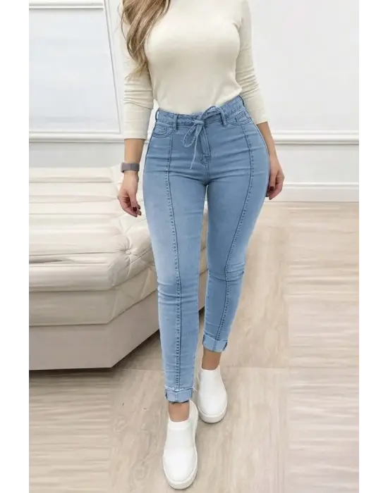 Kadın Yüksek Bel Belden Kuşaklı Yırtık Detaylı Kot Pantolon