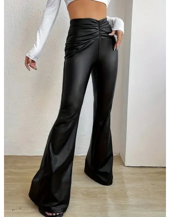 Kadın Yüksek Bel Beli Büzgülü Paçaya Doğru Geniş Deri Pantolon