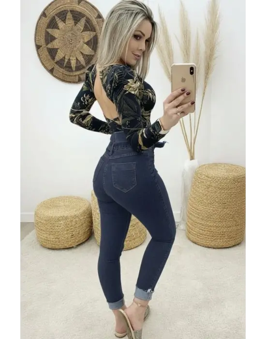 Kadın Yüksek Bel Düğmeli Yırtık Kot Pantolon