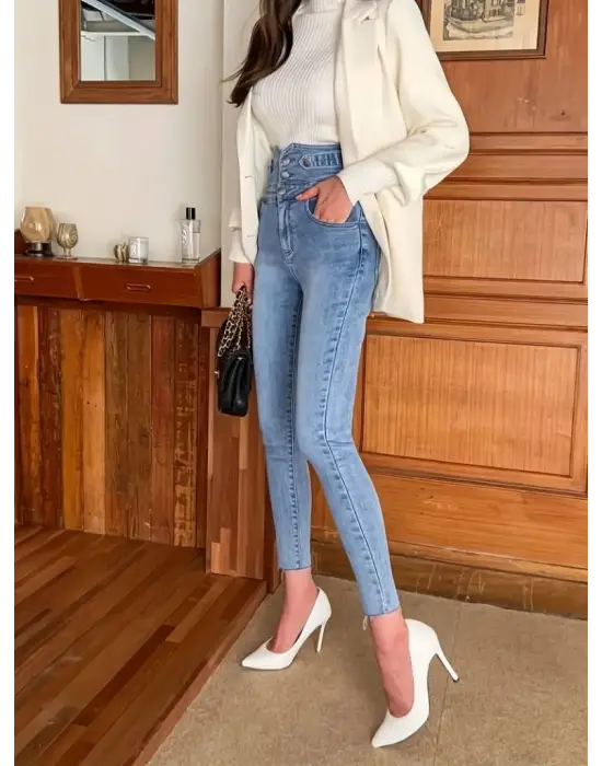 Kadın Yüksek Bel önden Düğmeli Cepli Dar Kesim Detaylı Kot Pantolon