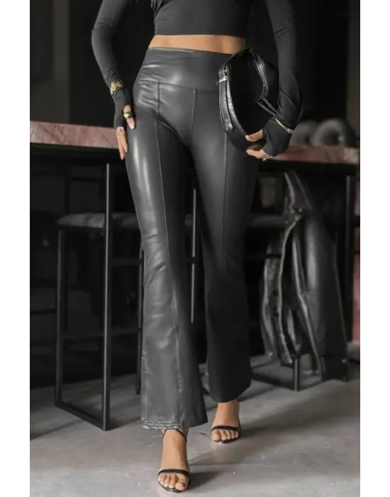 Kadın Yüksek Bel Paçaya Doğru Geniş Deri Pantolon