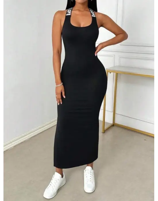 Kadın Yuvarlak Yaka Sırttan çapraz şerit Love Detaylı Yırtmaçlı Viskon Elbise