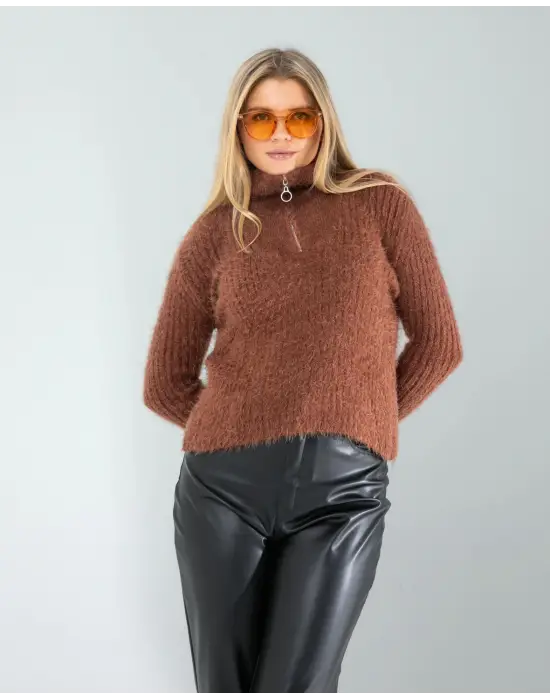 Göz Alıcı Fermuarlı Sakal Triko