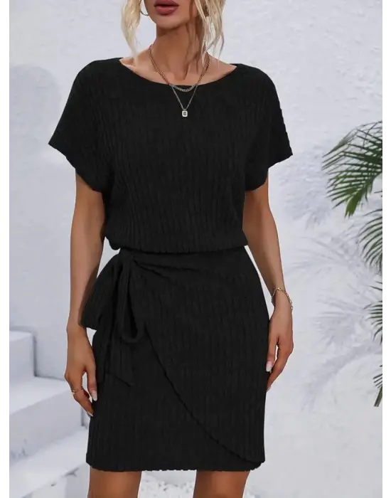 Omarı Kısa Kollu Yandan Bağlamalı Kalın Fitilli Elbise