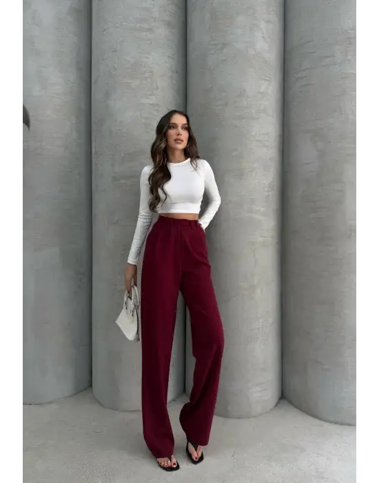 Omarı Trendy ve Şık Kancalı Pantolon Modeli