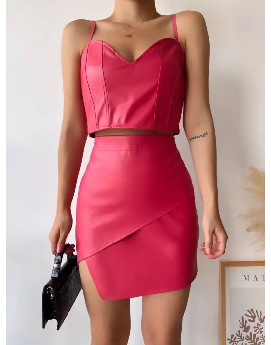 Kapaklı asimetrik model deri etek pembe s240106