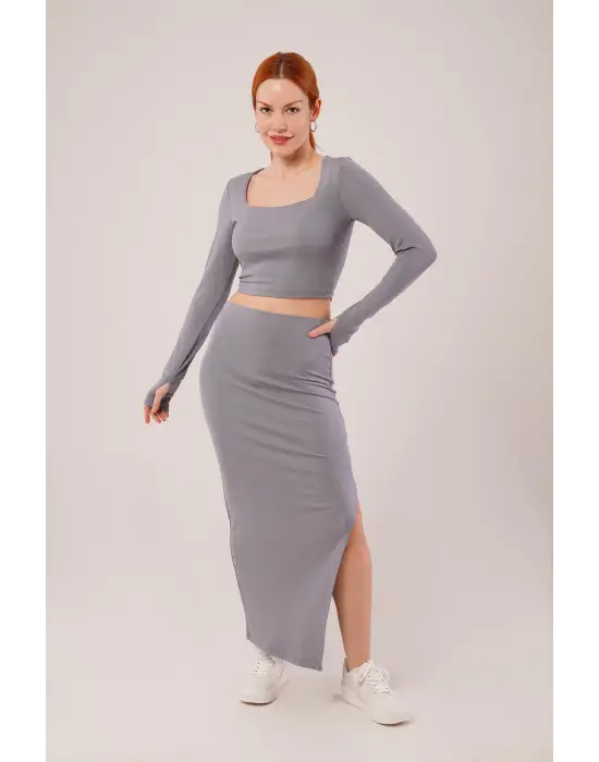 Omarı Gri İkili Takım Yırtmaç Detaylı Etek