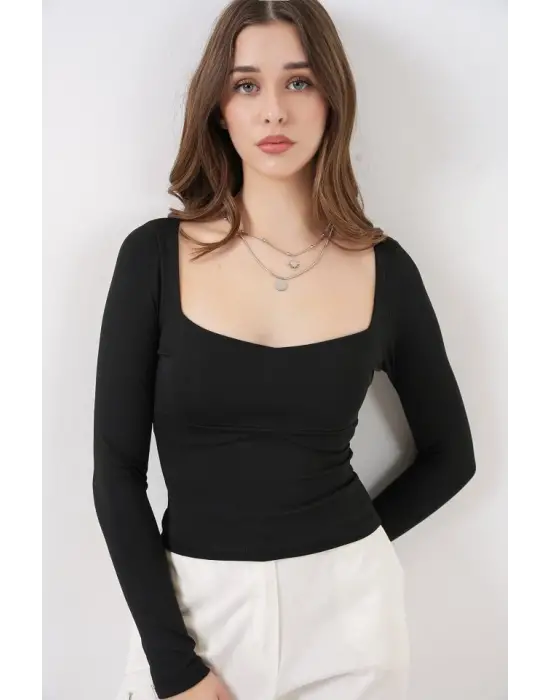 Şık Slim Fit Bluz - Kare Yaka Etkileyici