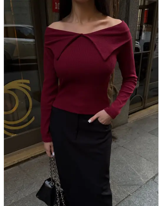 Kelebek yaka uzun kol bluz bordo
