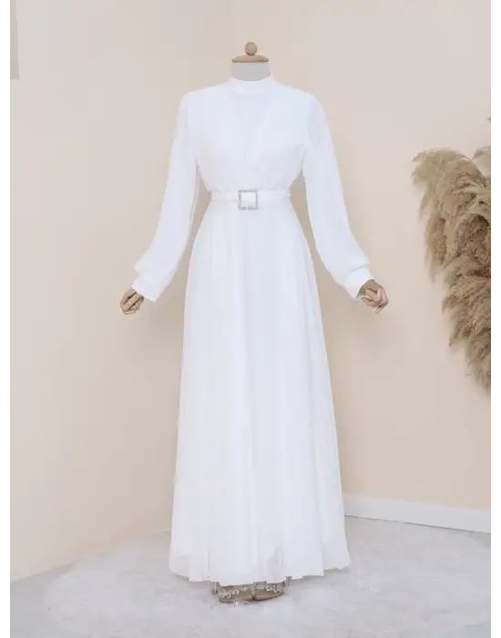 Omarı Modern Pileli Beyaz Tesettür Elbise