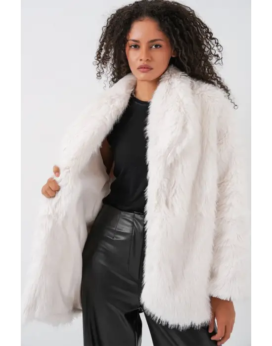 Kemerli Oversize Kürklü Kaban 9156 - Beyaz